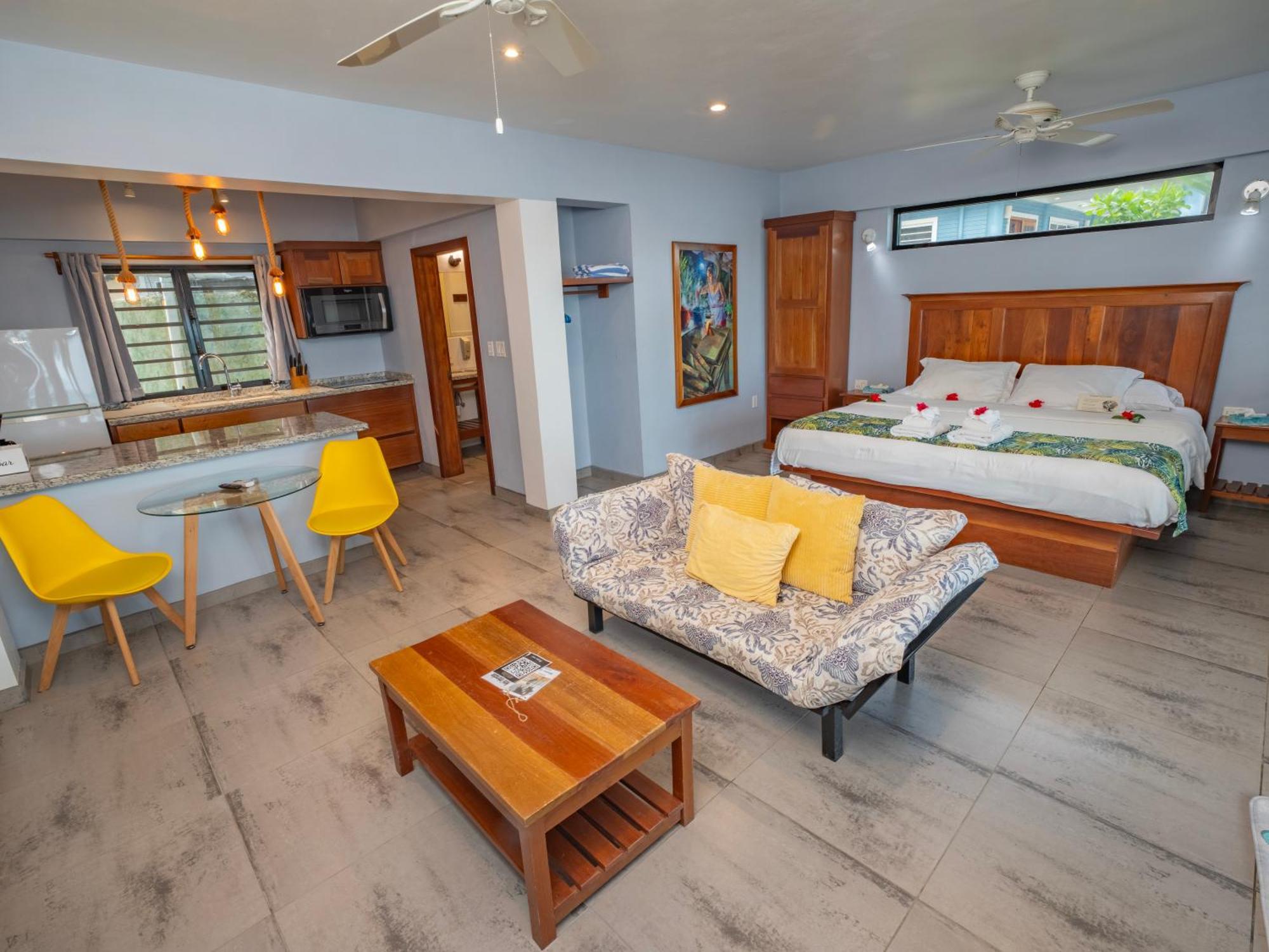 Maya Beach Hotel Bagian luar foto