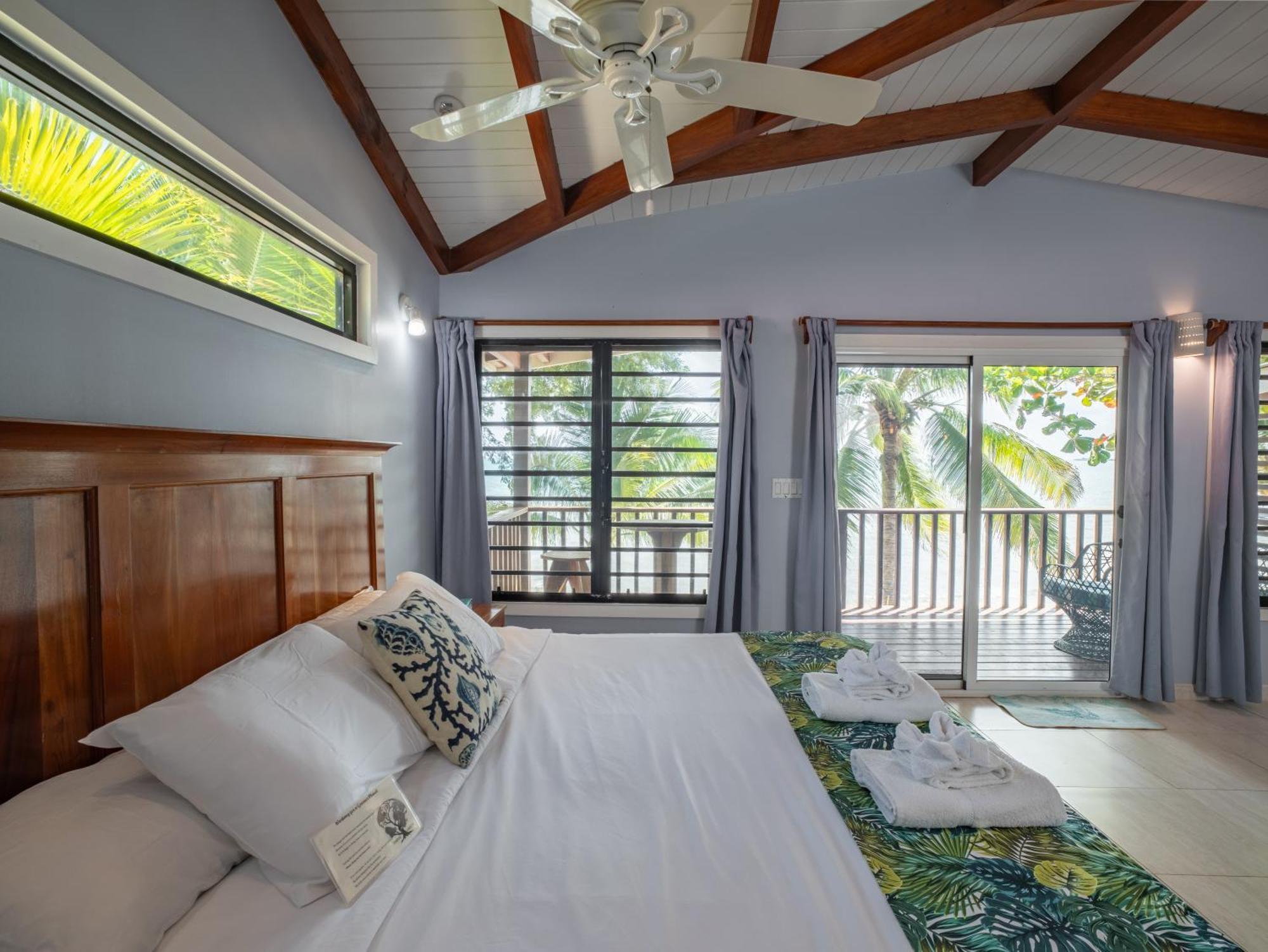 Maya Beach Hotel Bagian luar foto