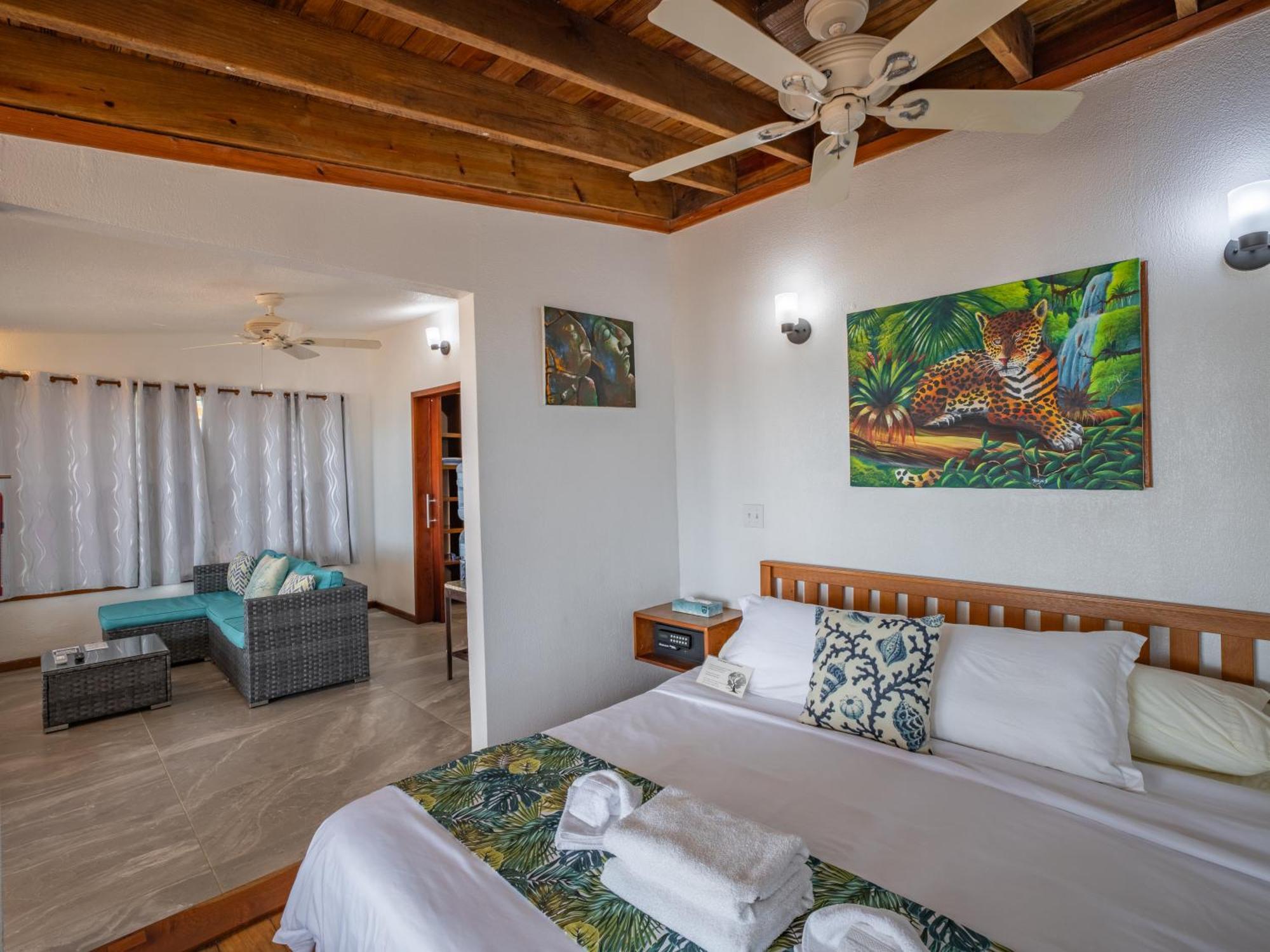 Maya Beach Hotel Bagian luar foto