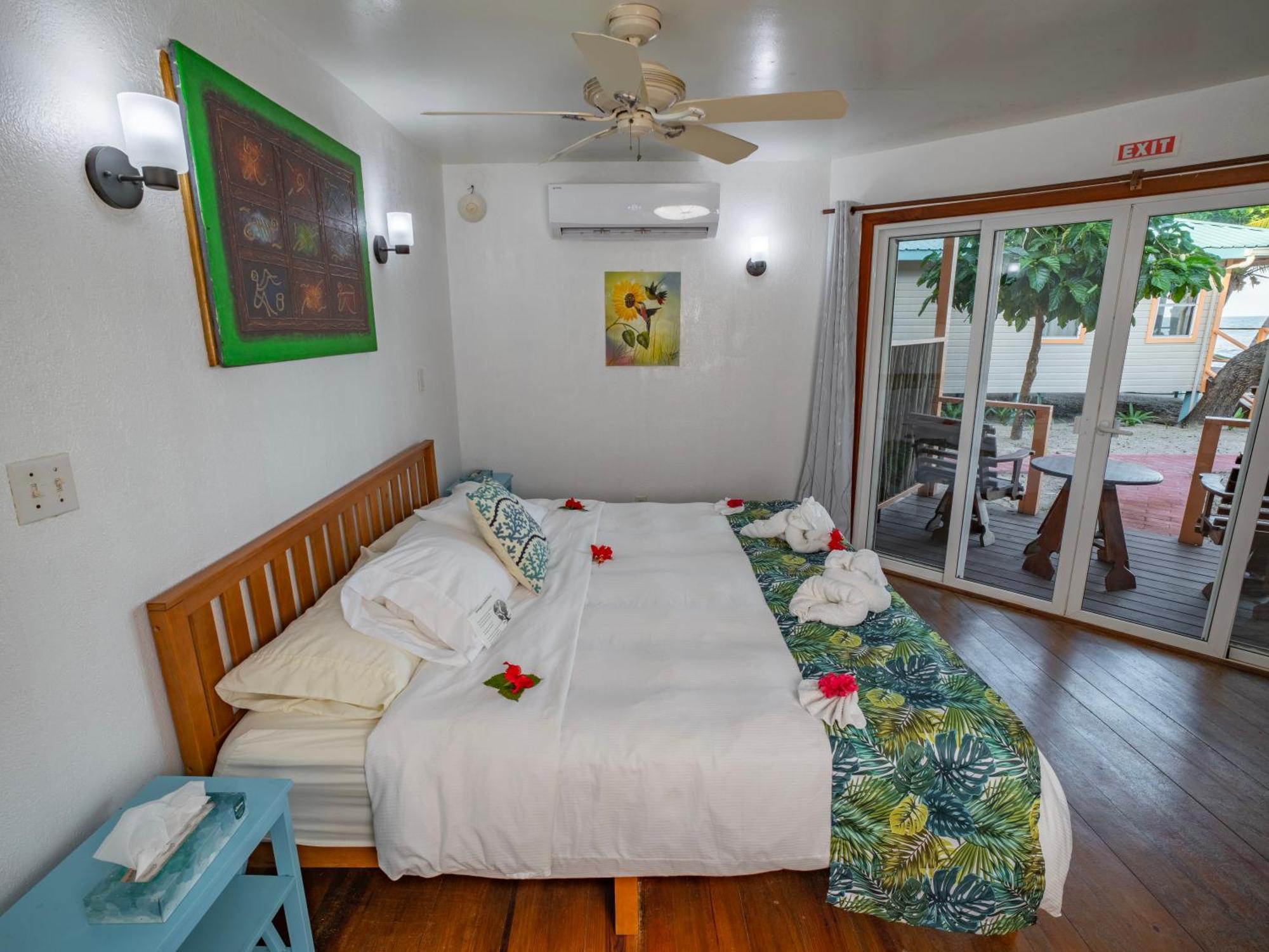 Maya Beach Hotel Bagian luar foto