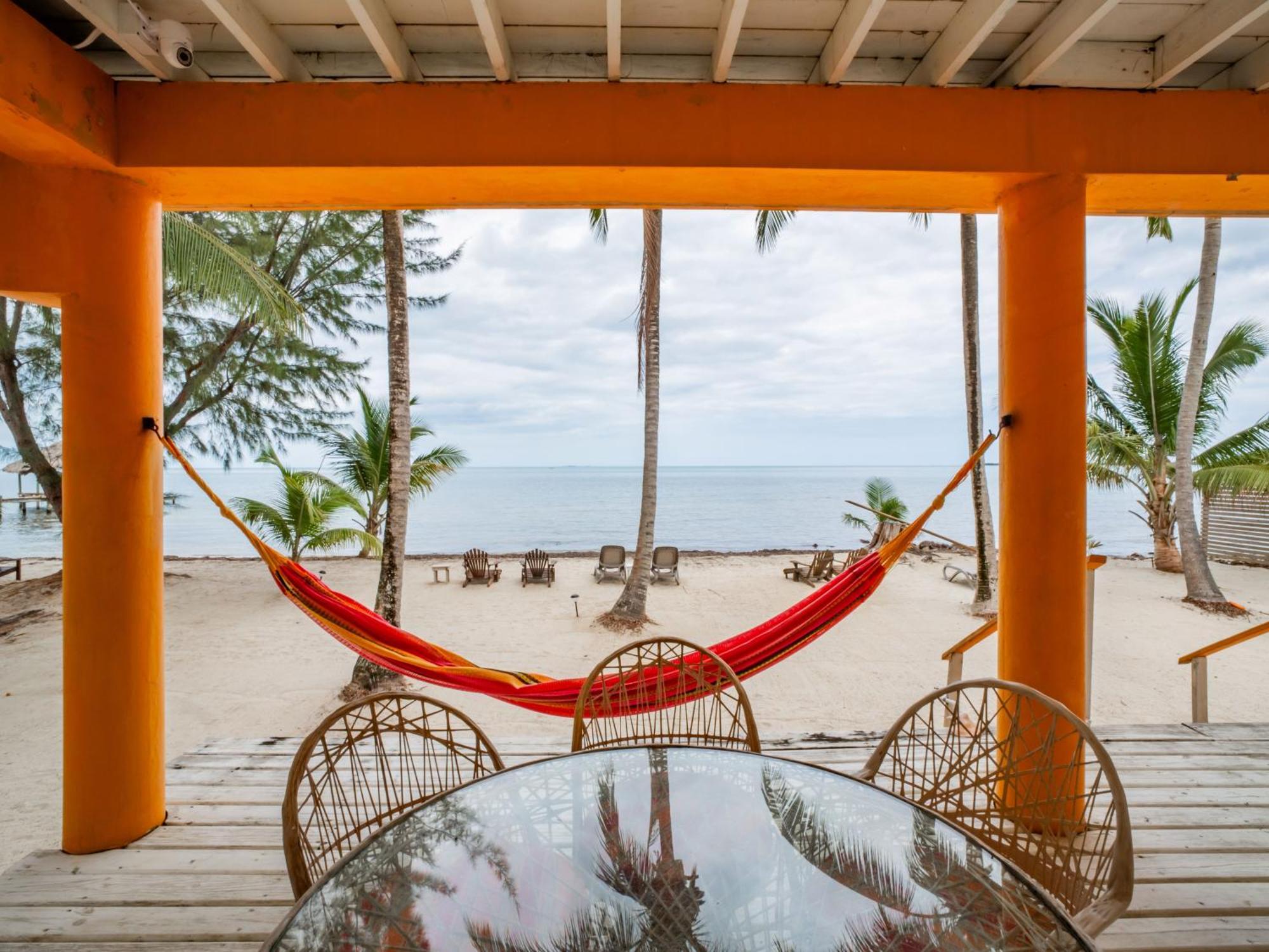 Maya Beach Hotel Bagian luar foto